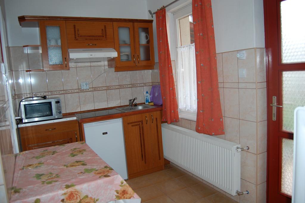 Zach Klara Utcai Apartman Visegrád Exterior foto